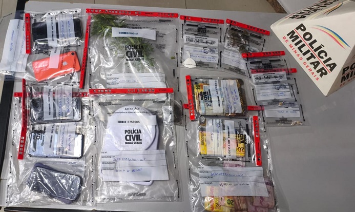 policia-militar-apreende-drogas-no-bairro-santa-efigenia,-em-barbacena