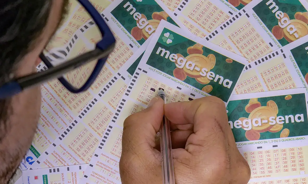 mega-sena-sorteia-neste-sabado-premio-estimado-em-r$-145-milhoes
