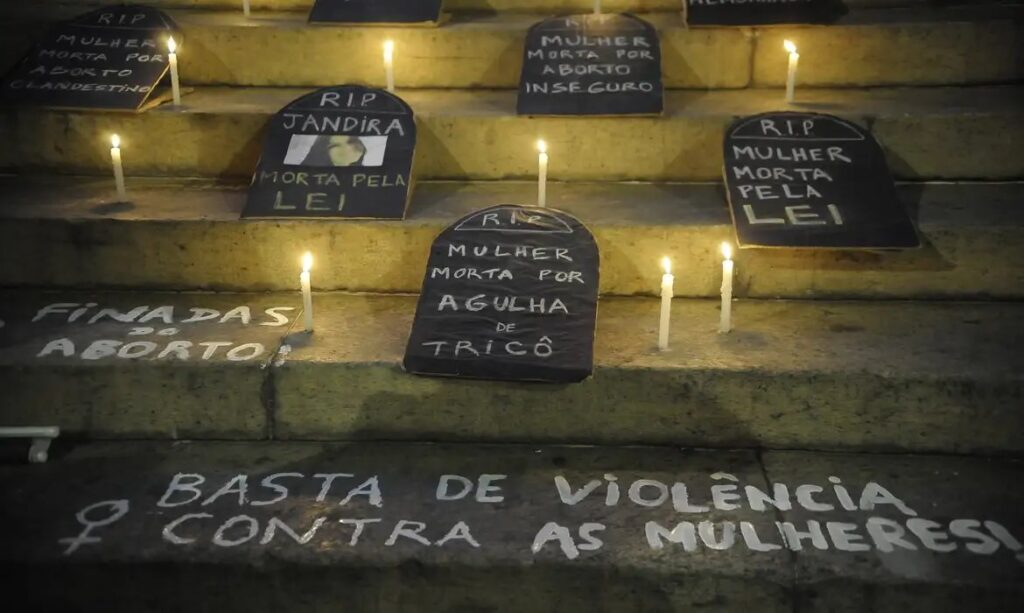 pela-vida-das-mulheres:-atos-do-8-de-marco-ocupam-ruas-pelo-brasil