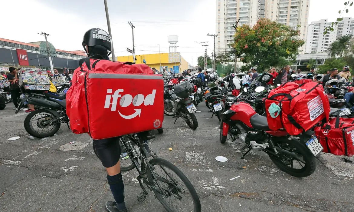 banco-do-brasil-vai-criar-pontos-de-apoio-para-entregadores-de-aplicativos