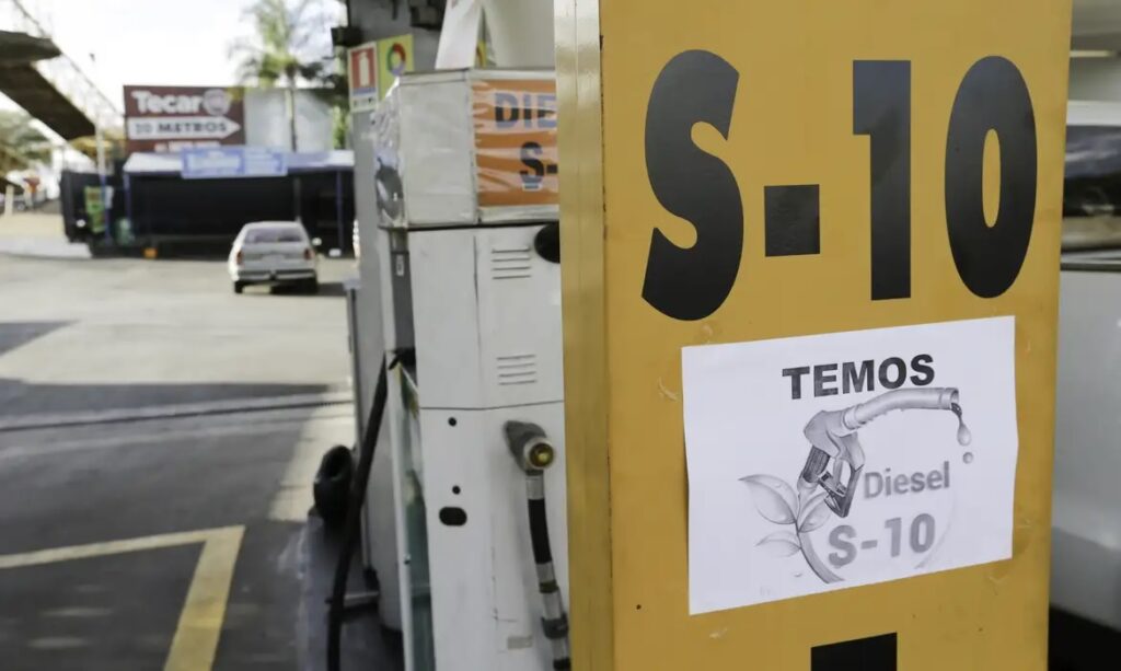 pacote-para-conter-alta-dos-combustiveis-inclui-subsidios-e-isencoes