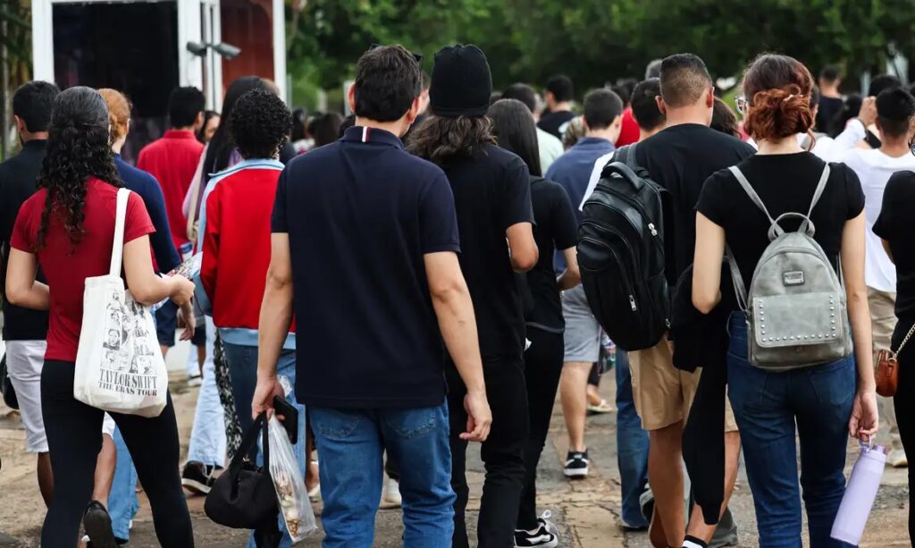 enem:-termina-hoje-prazo-de-recurso-para-isencao-de-taxa-de-inscricao