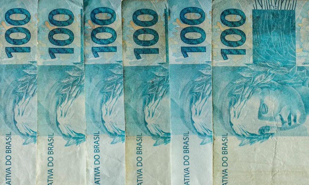 caixa-paga-bolsa-familia-de-julho-a-beneficiarios-com-nis-de-final-4